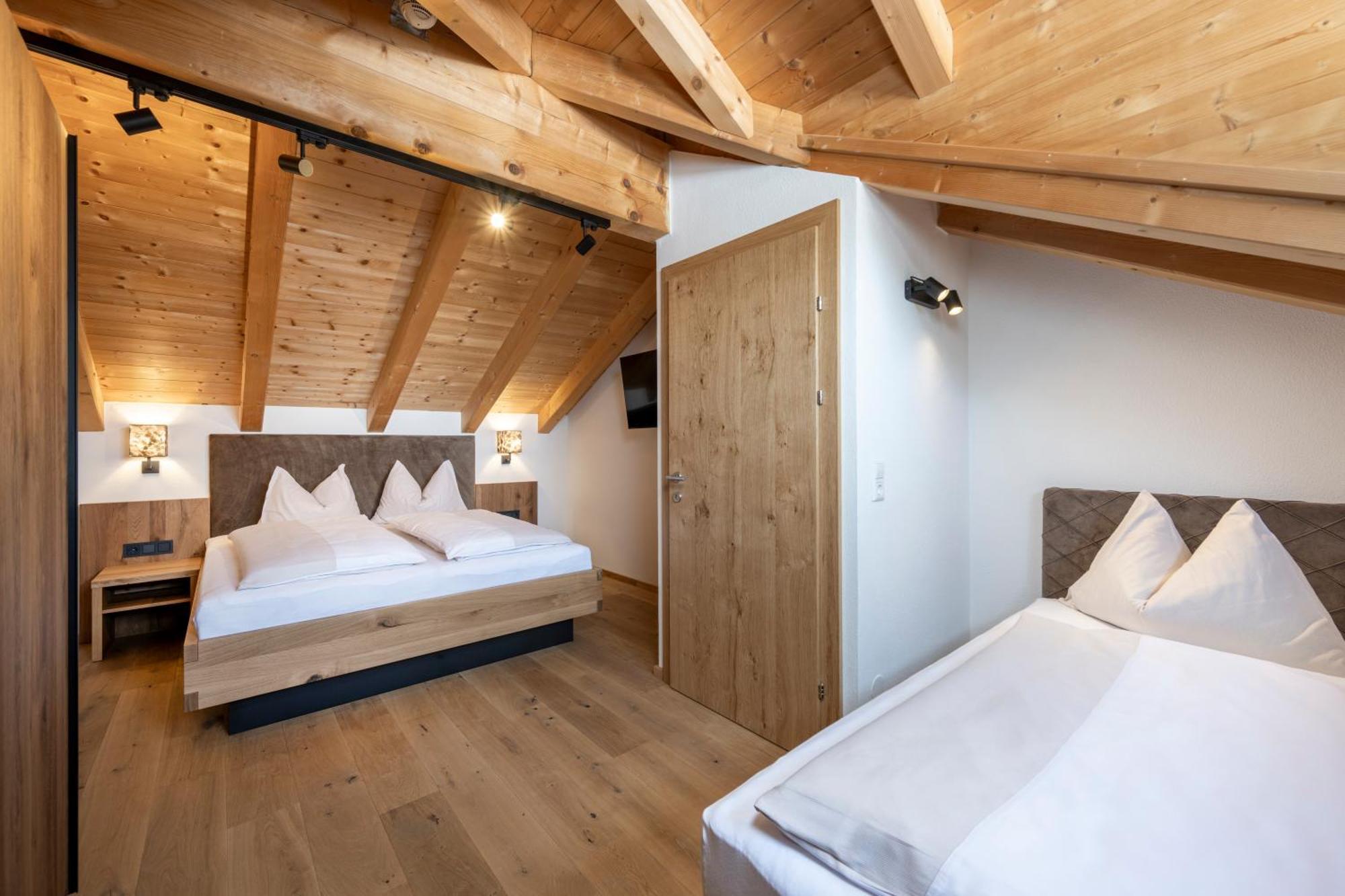 Almschloessl & Schrotteralm Aparthotel Obertauern